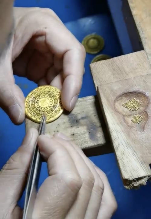 淘宝怎么买黄金卖黄金赚差价,淘宝上卖黄金一个月赚多少钱