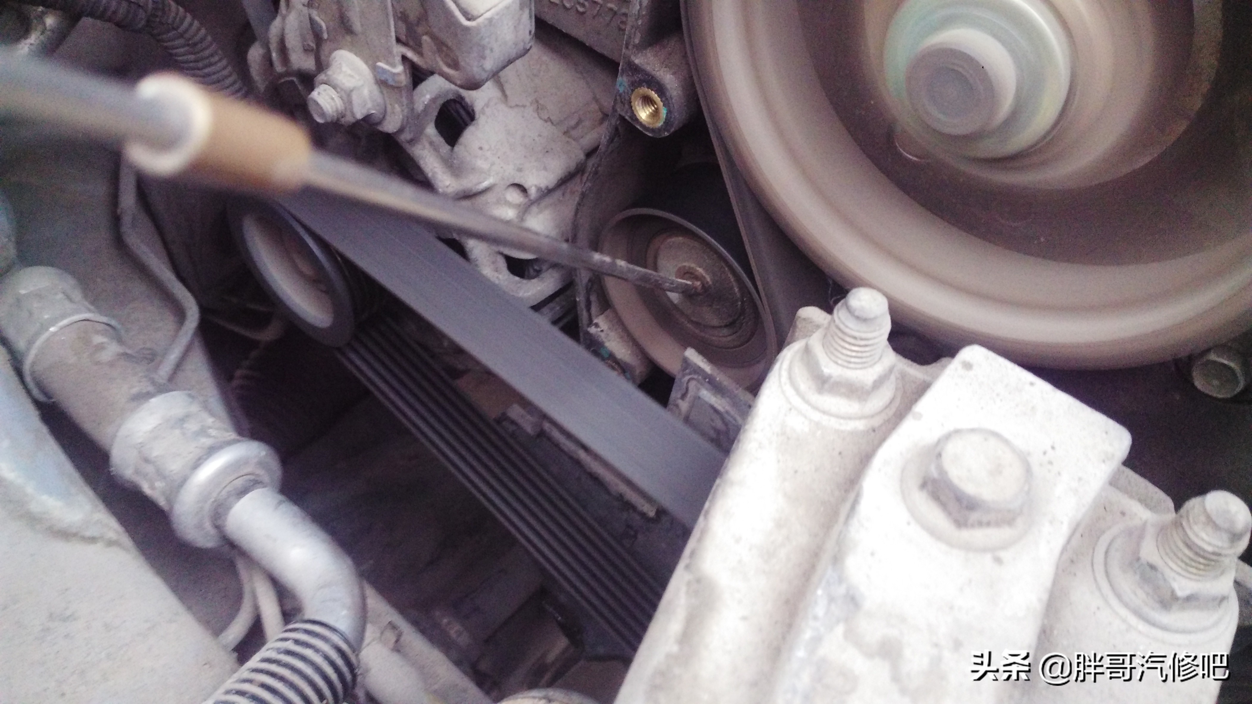 发动机啾啾响怎么回事,发动机抖动是不是换正时皮带问题