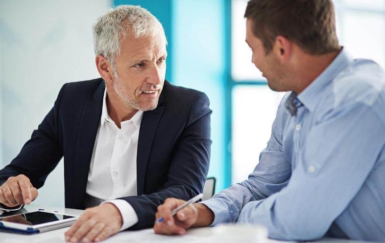 领导问你忙不忙高情商是这样回答,领导问忙不忙高情商回答