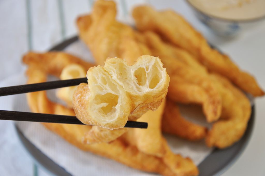 蓬松酥脆大油条不加明矾健康美味,不放明矾家里炸油条蓬松的做法