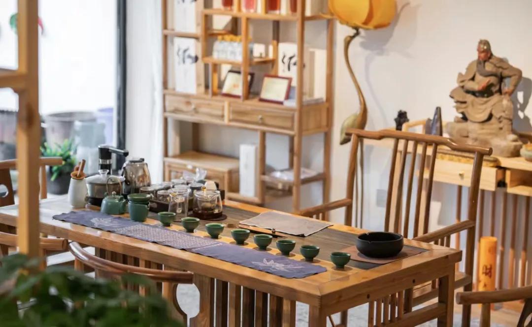 如何诗意的度过初冬？我在雅安这些私藏美宿里找到了答案