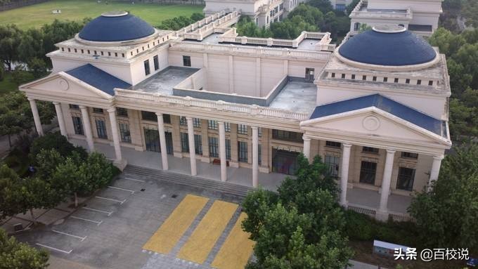 上海外国语大学，外语专业实力强劲热爱的英语的学生值得报考