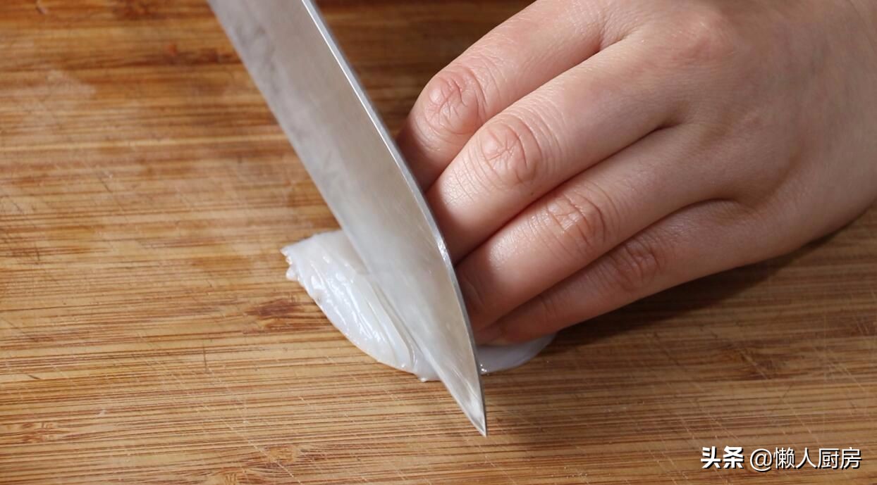 酱爆墨鱼仔做法酱料配方,酱爆墨鱼仔做法第一美食