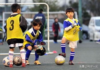 中国人能踢好足球吗,哪些足球人说中国人不适合踢足球