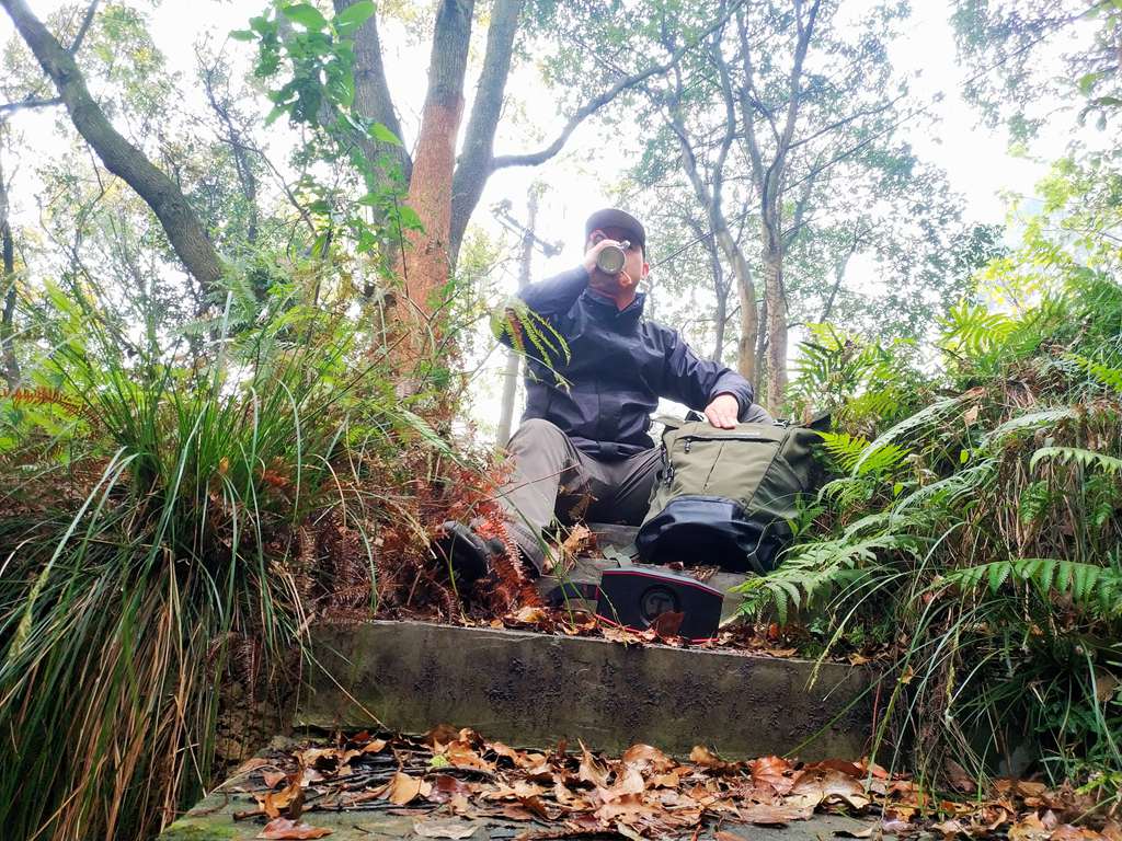 thule拓乐车载户外装备,拓乐thule25lvea背包测评