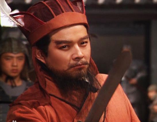 三国演义潘凤人物志,老版三国演义华雄斩潘凤