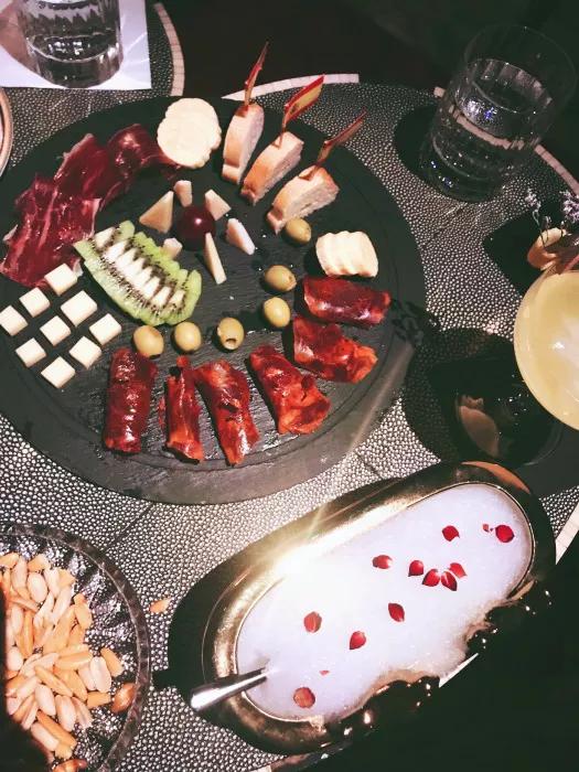 三里屯适合一个人去的小酒馆,北京最具特色的小酒馆