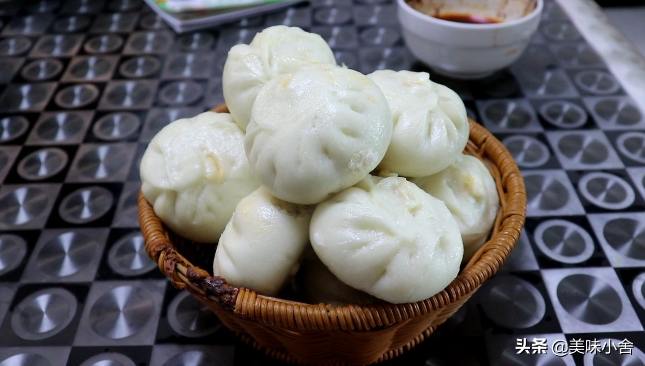 怎么做包子使包子蓬松柔软,怎样发面蒸包子松软好吃不塌陷