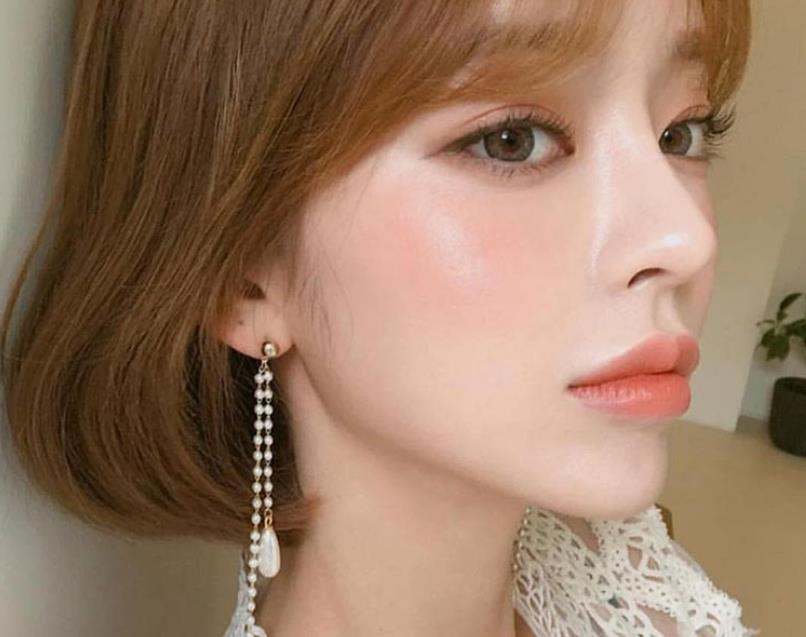 内双眼线画法新手简单眼线笔,眼线的画法教程眼线胶笔内双