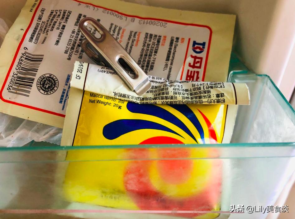 发面加酵母粉和不加酵母粉的区别,酵母发面要多少时间才能发好