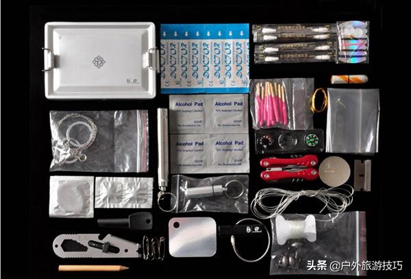 荒野求生手册：怎么制作一个户外求生宝盒edc，具体用法讲解