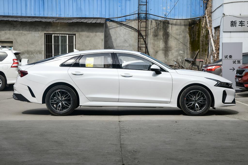 为什么说凯迪拉克性价比高,凯酷为什么买的人少