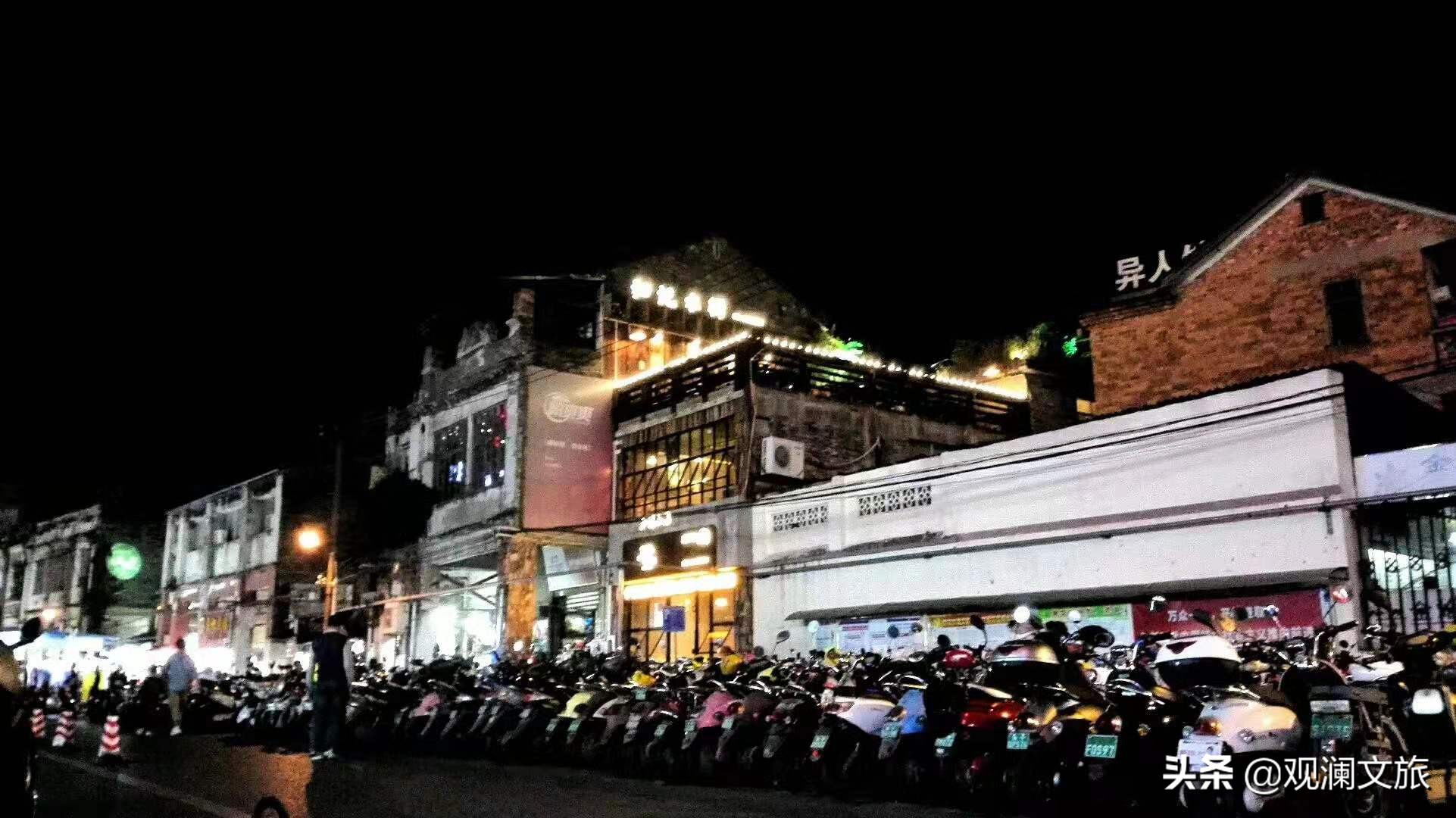 南宁商业街地摊,南宁地摊最大的街道