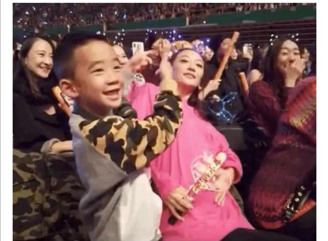 应采儿生二胎宝宝了吗,应采儿生二胎真实感情