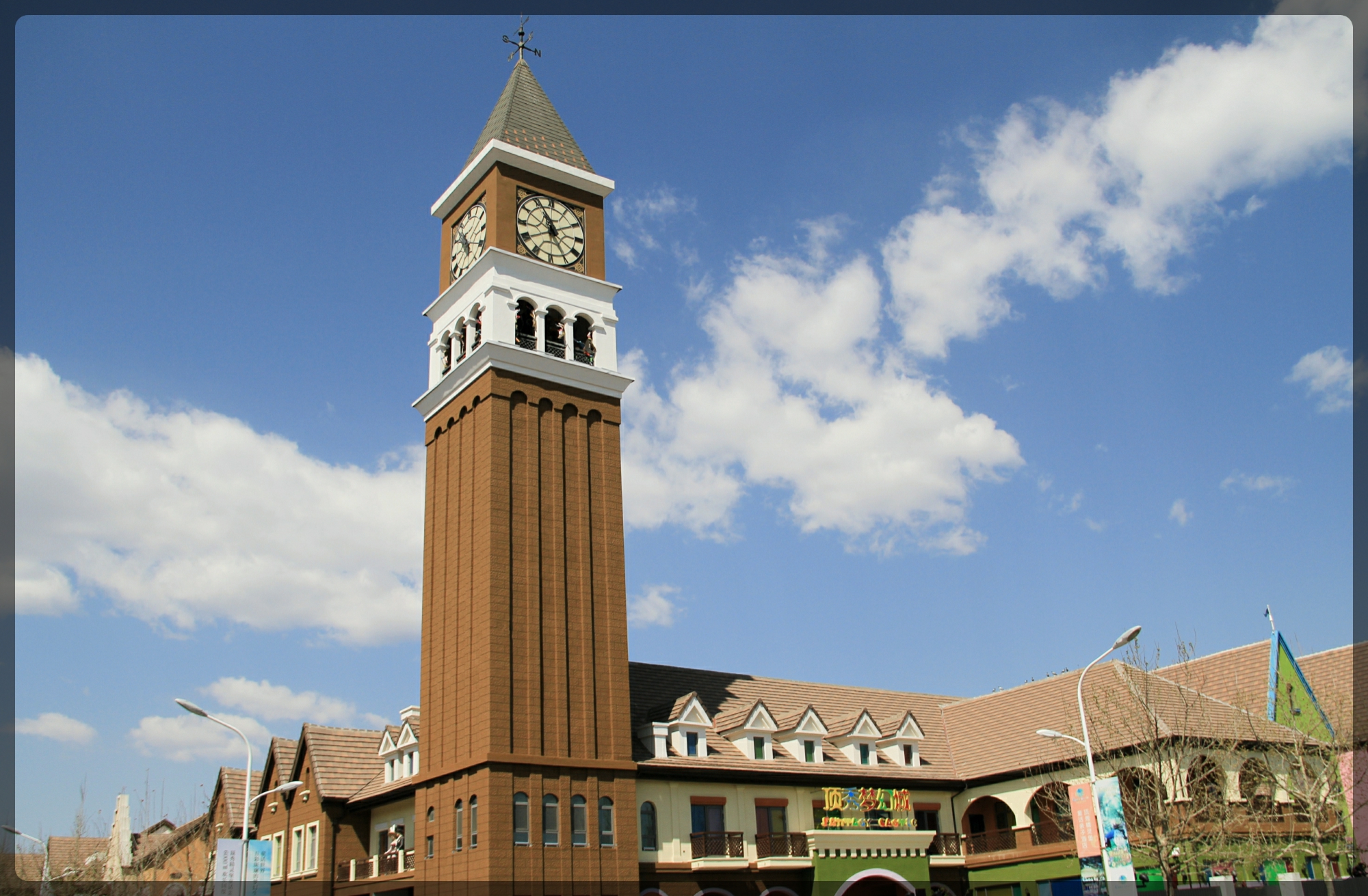 顶秀美泉小镇景区,顶秀美泉欧洲小镇