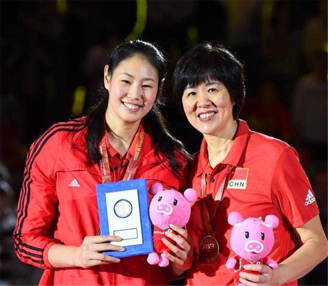 世锦赛郎平两次输意大利,意大利女排vs美国直播