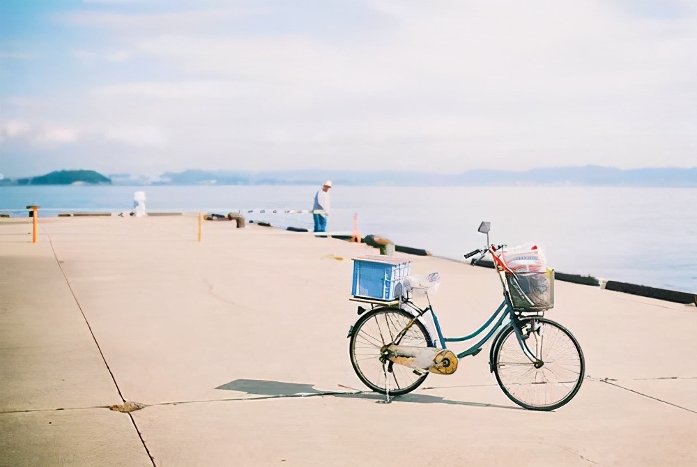裁员平行线,如果我被裁员了该如何面对