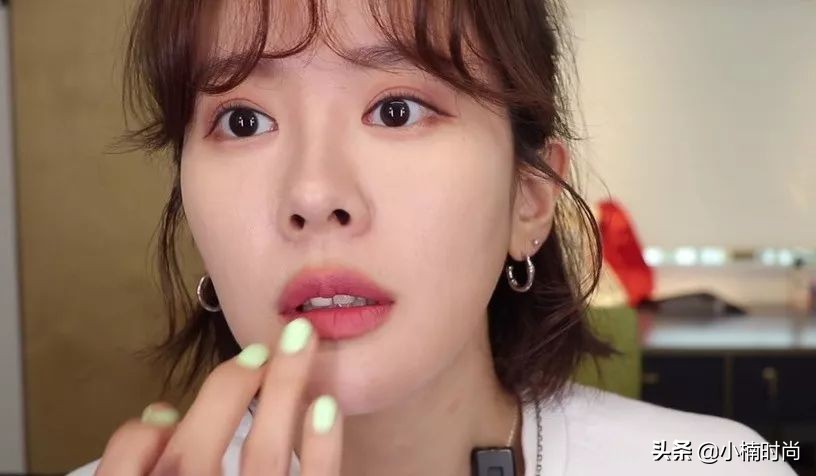 人中缩短化妆技术,人中很短妆容
