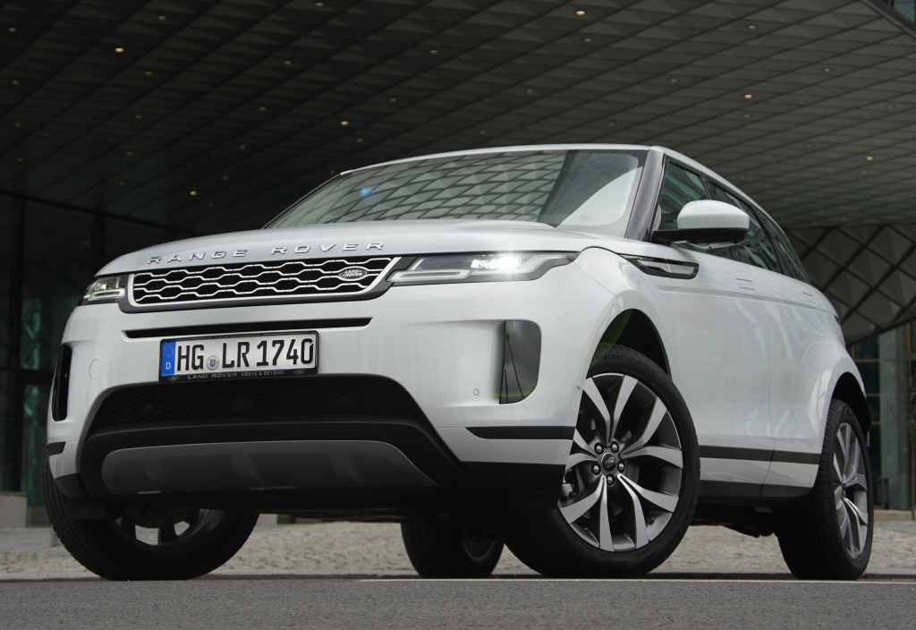 曾经加到80万疯抢,如今30万无人问津,路虎极光真的值得买吗?