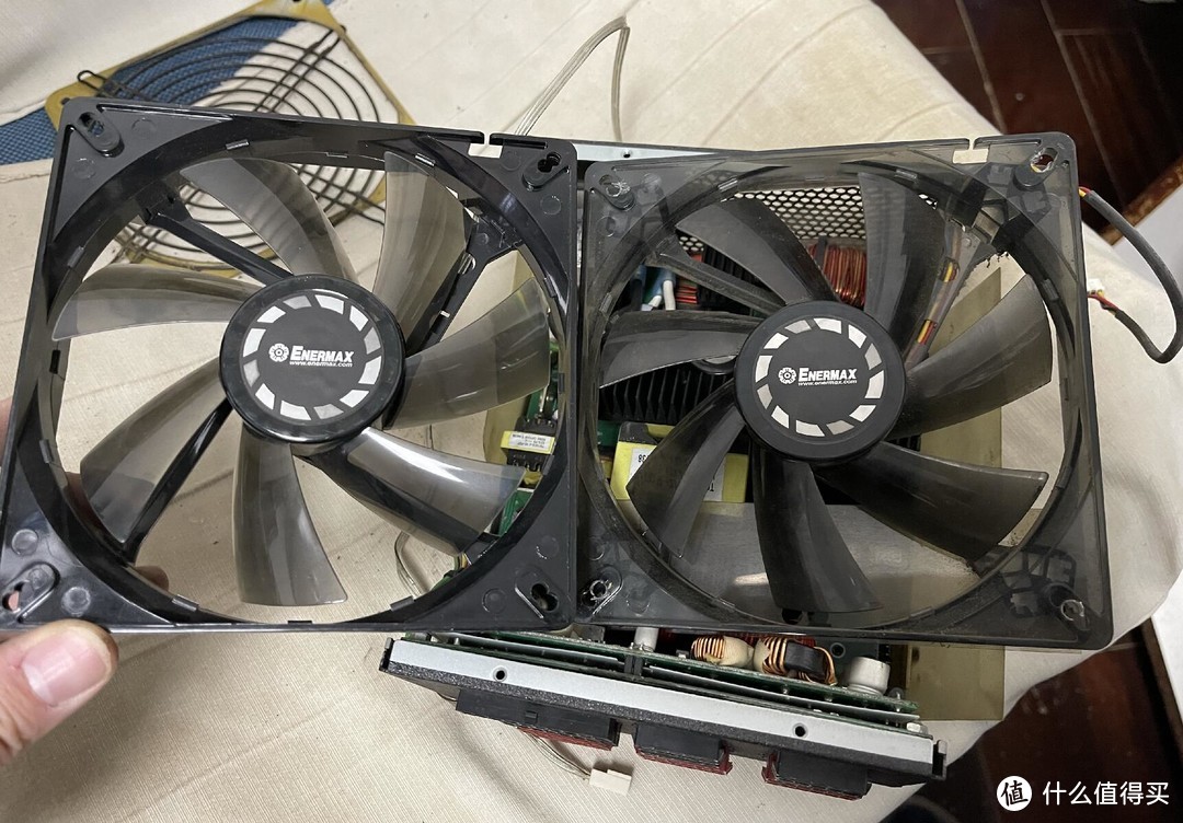 挖矿挣钱是真的吗300个币能兑多少,挖矿只赚不赔么