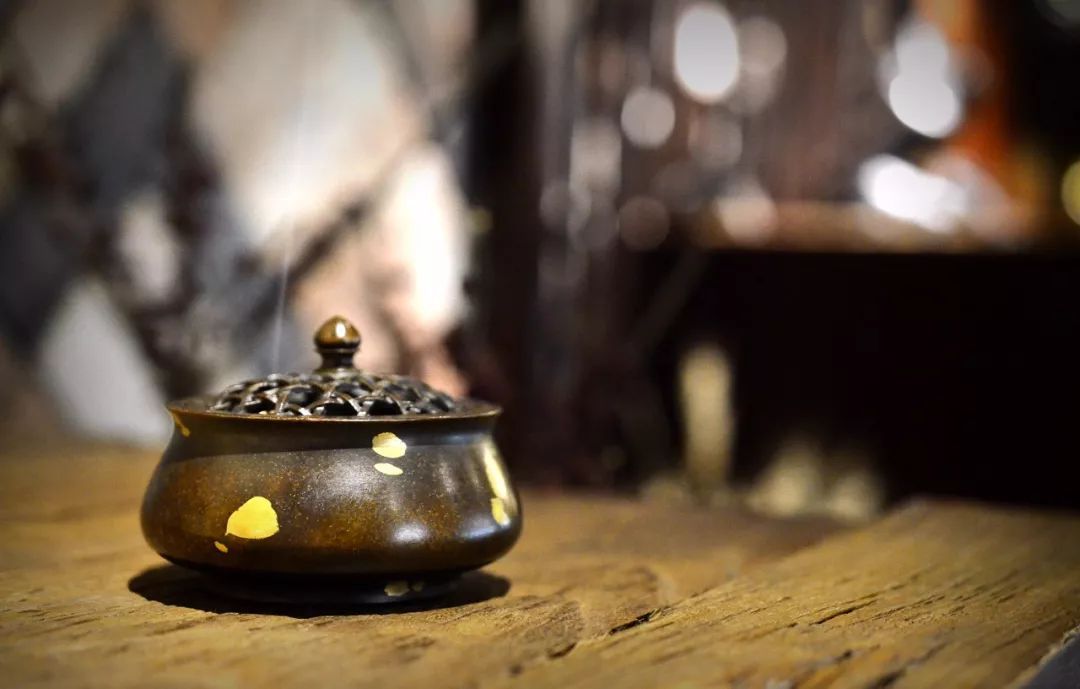 最开始有记载的香是什么香,第一炉香是什么香