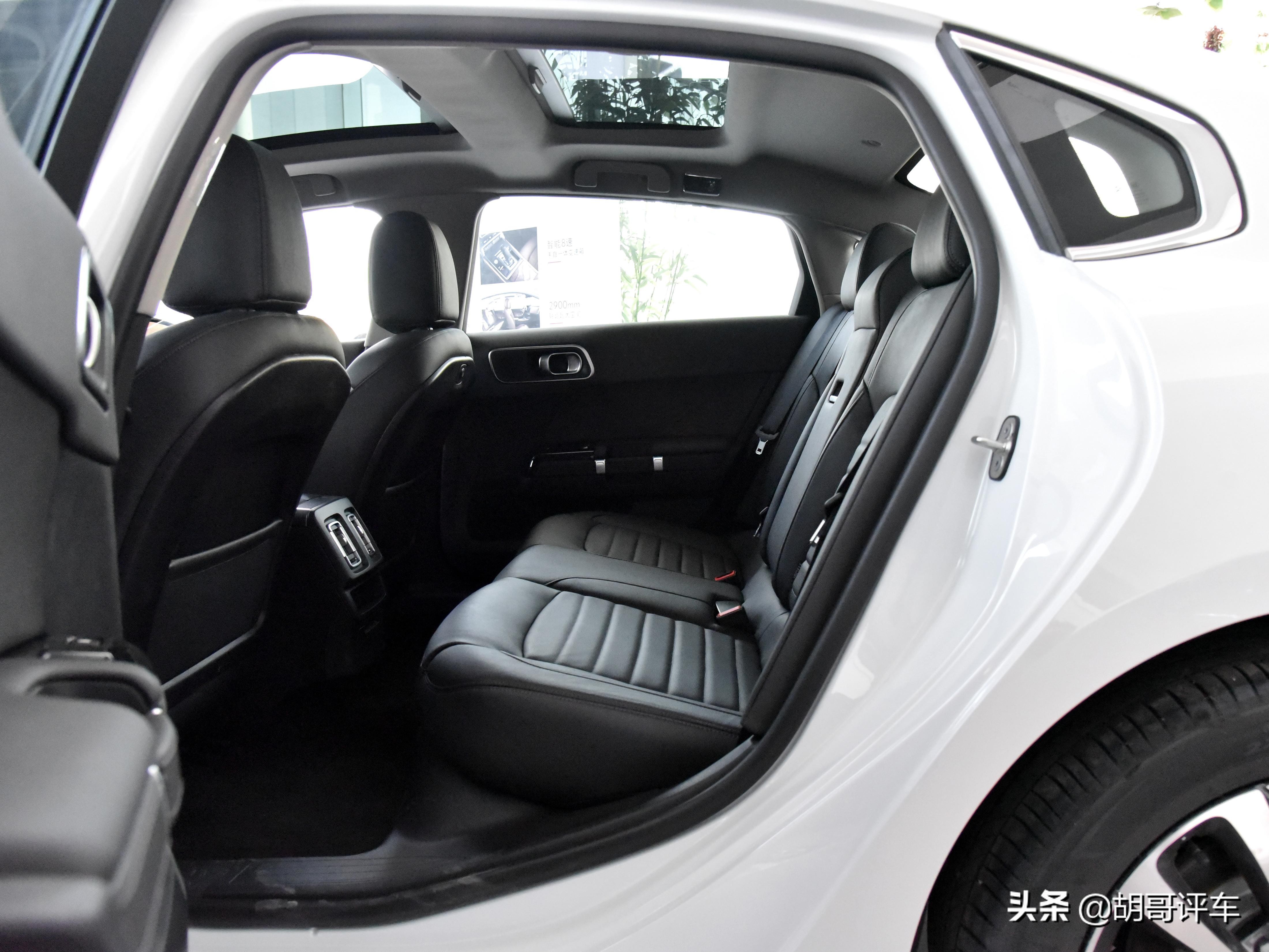 雪铁龙c6好还是法系车好,20多万的雪铁龙c6老气横生