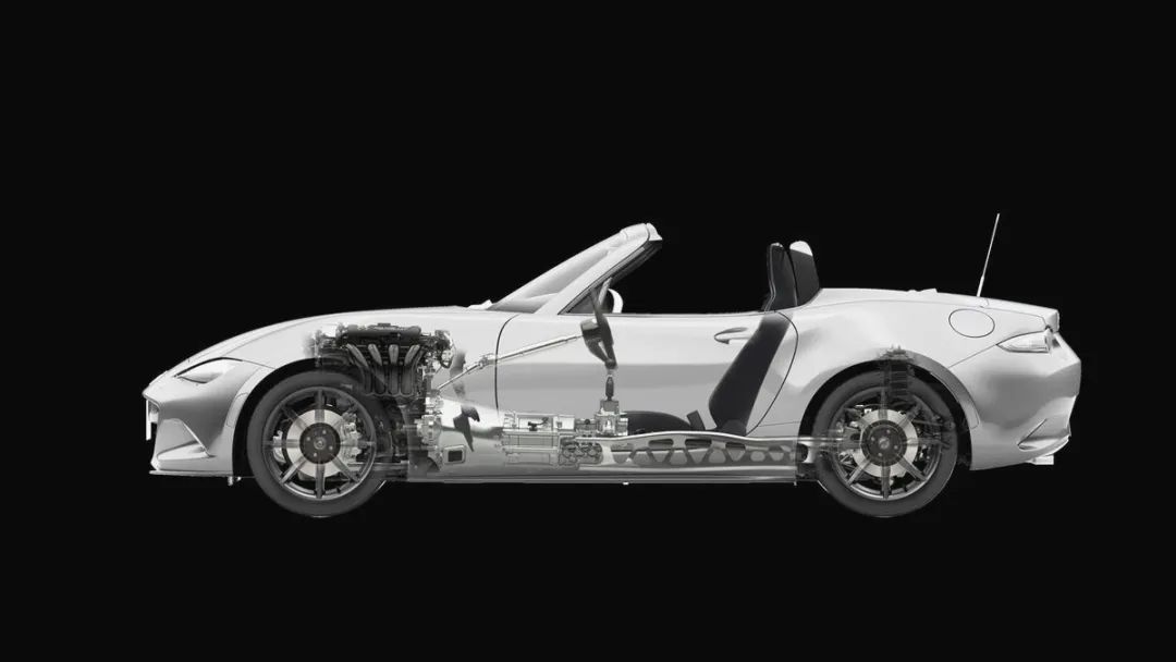 用车技巧你知道正确的驾驶坐姿吗,教您正确的驾驶坐姿