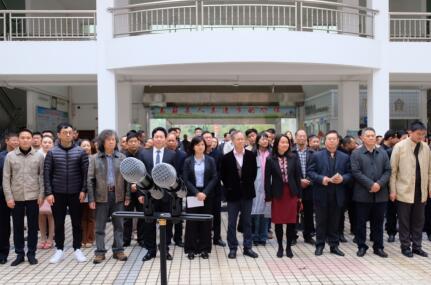 画家董志龙作品,董志龙经济学家