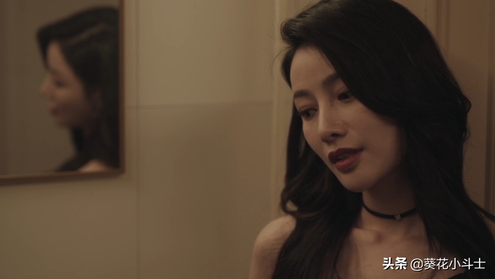 《扫黑风暴》比徐英子还可怜的女生，是那个深谙夜场规则的思思