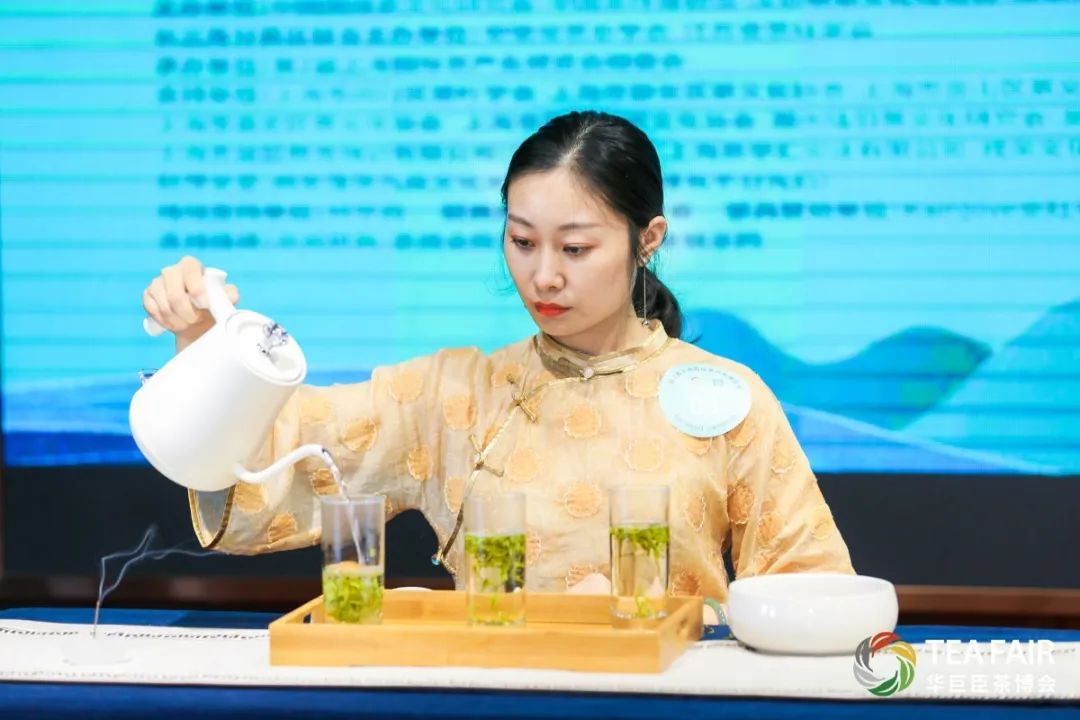 燃爆魔都!这个夏天,“茗星茶艺师”实力出圈