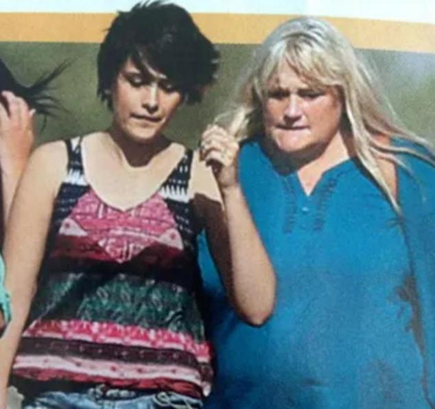 从天之骄女到卑微下跪,迈克尔杰克逊的儿女现状