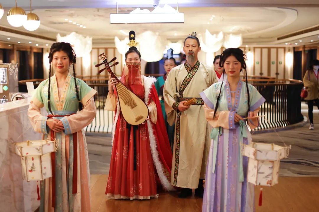 宜昌葛洲坝游玩攻略,湖北宜昌长江三峡夜游攻略