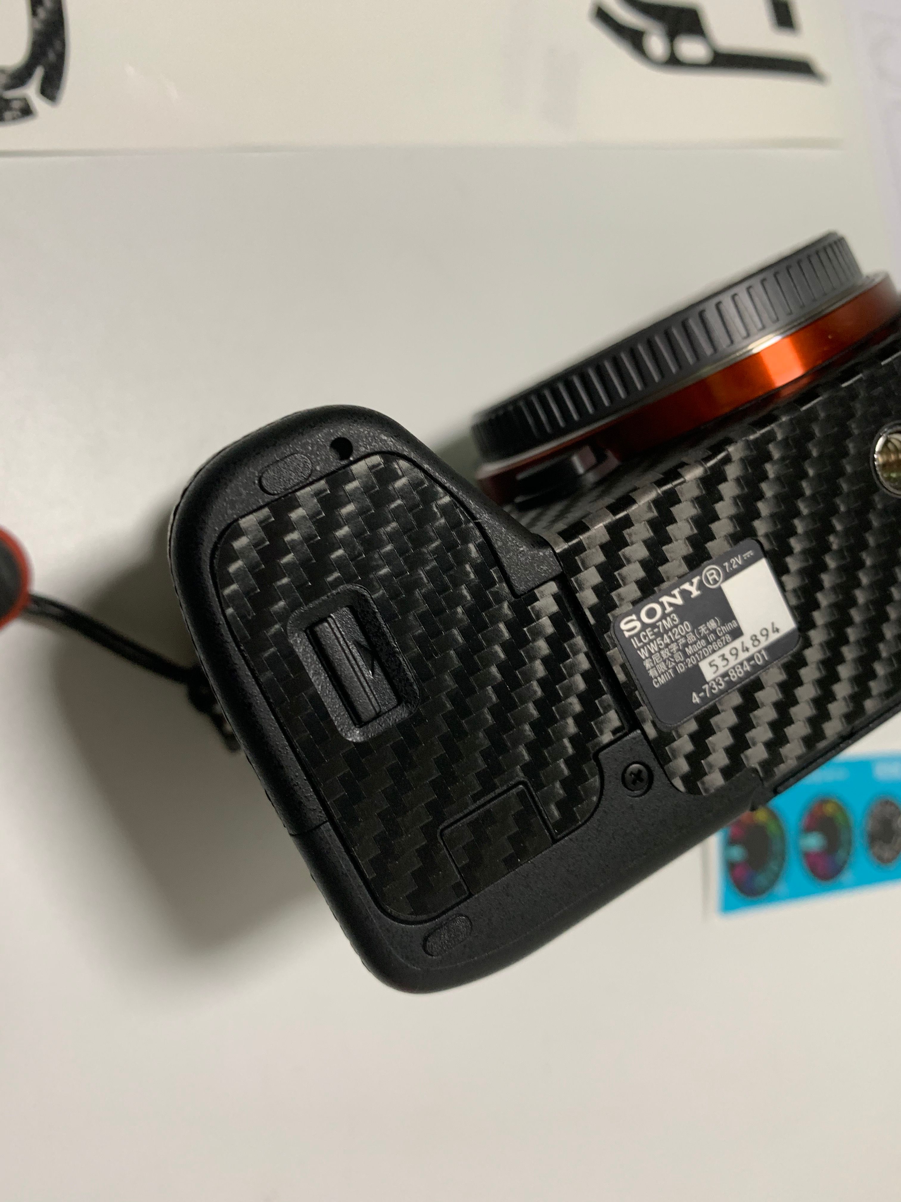 相机贴纸后怎么除胶,相机3m贴纸怎么贴