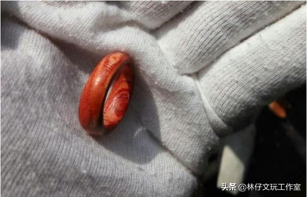 香椿木做珠子好吗,生长几年香椿木可以做手串