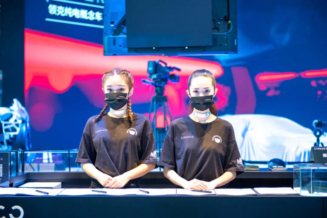 国产家轿不将就，现场堪比迪士尼，北京车展除了新车还看些啥？