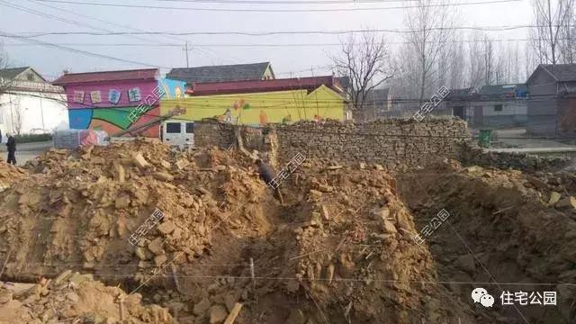 自家新房盖好趁热来晒晒，3个月完工造价25万，养老生活很舒适