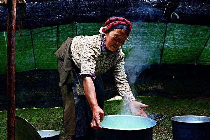 洛克徒步木里到稻城翻的是哪座山,秘境四川甘孜