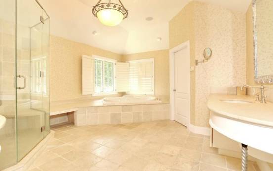 清远市佛冈李志洪,婺源县房地产公司李志洪