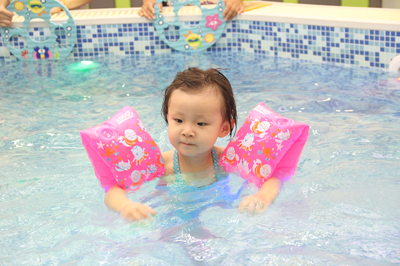 亲子游泳馆加盟费用多少,母婴游泳馆加盟电话大全