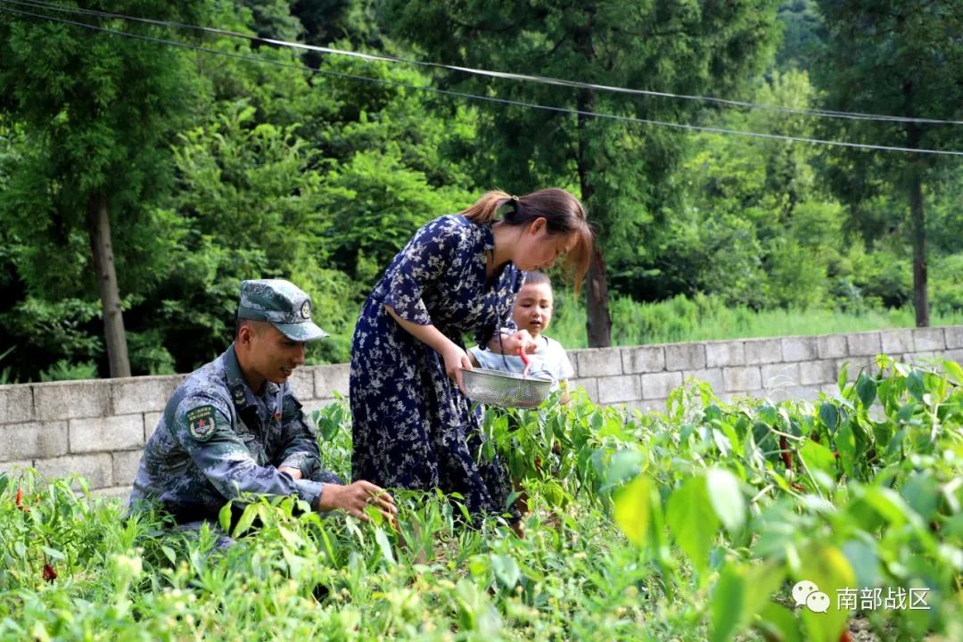 “猴子沟”有座“夫妻哨”