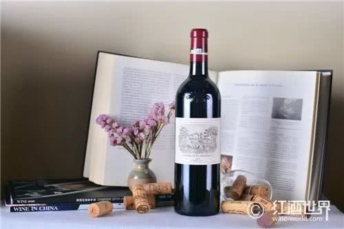 拉菲葡萄酒哪一款最正宗,拉菲帝国精酿干红葡萄酒是拉菲吗