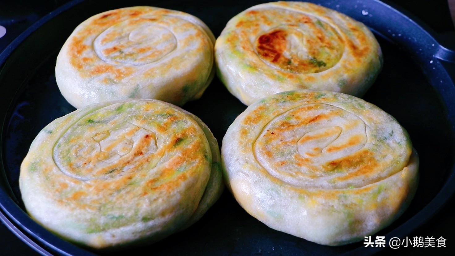 怎样做馅饼又薄又软,做馅饼的教程