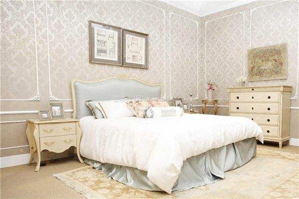 房间装饰布置男生小房间,房间小如何布置房间