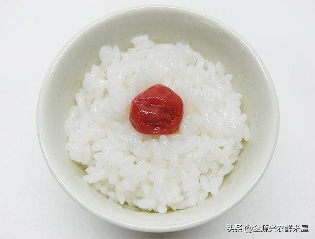 大米发黄是什么原因还能吃吗,大米发黄是什么原因