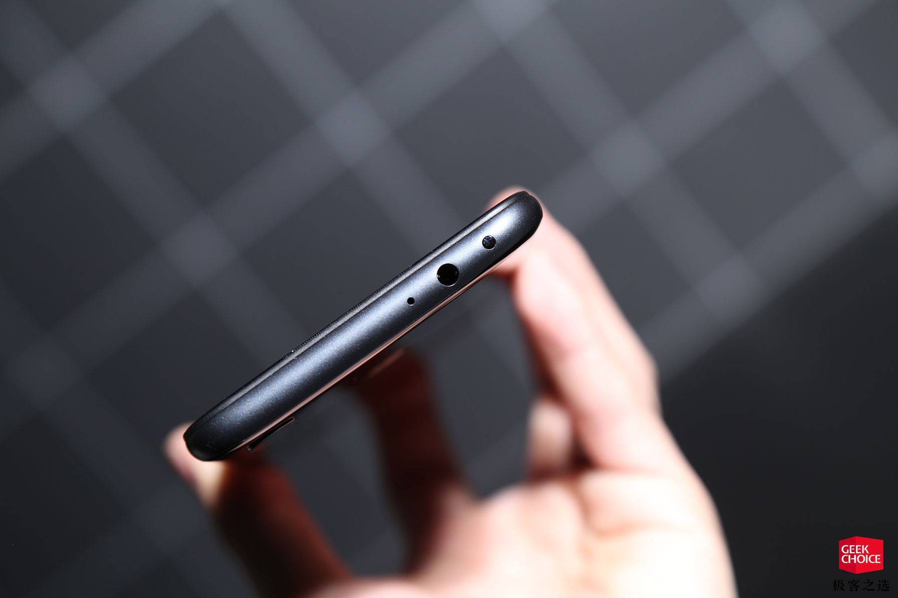 红米Redmi7体验：骁龙632+4000mAh大电池，699元起售