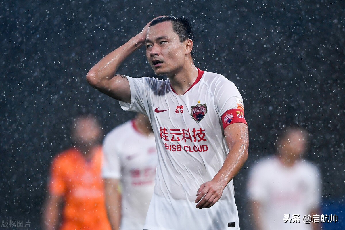 假失业！郑智担任高校老师升级教练证，名记盼广州队为郜林建雕像