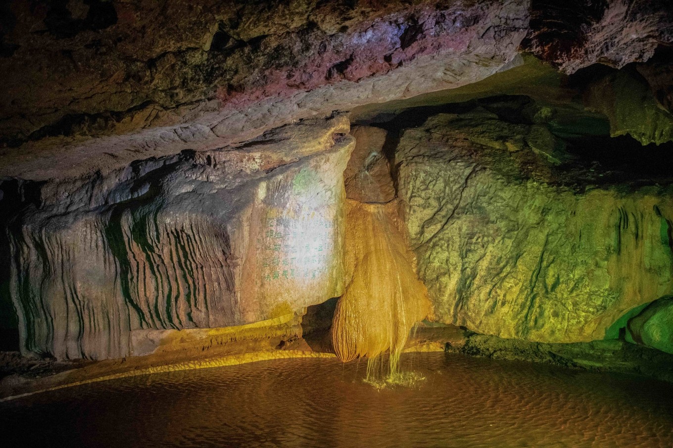 太极洞有哪些美丽的传说,天下第一洞太极洞
