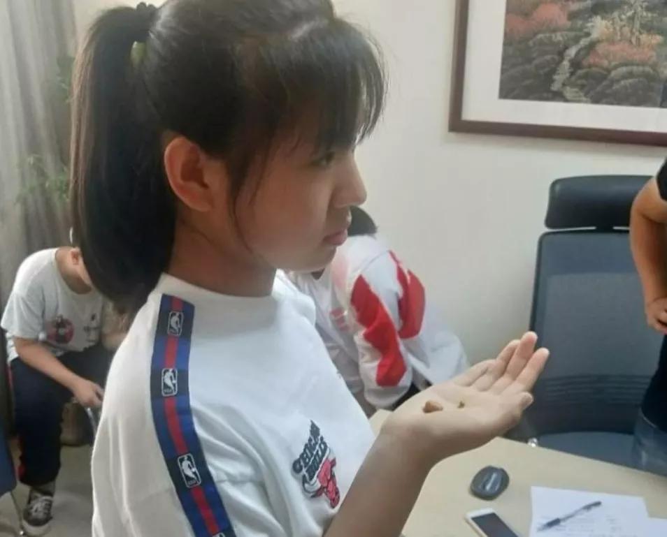 一节课2万！中国第一女忽悠，终于瞒不住了