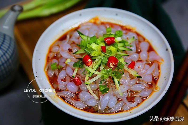 夏天凉粉新吃法,适合夏天吃的凉粉怎么做的