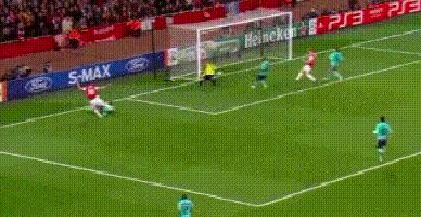 范佩西上演飞翔的荷兰人,范佩西感人视频